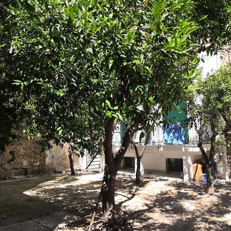 Garden House: Apartments And Rooms For Holidays Palermo Bagian luar foto