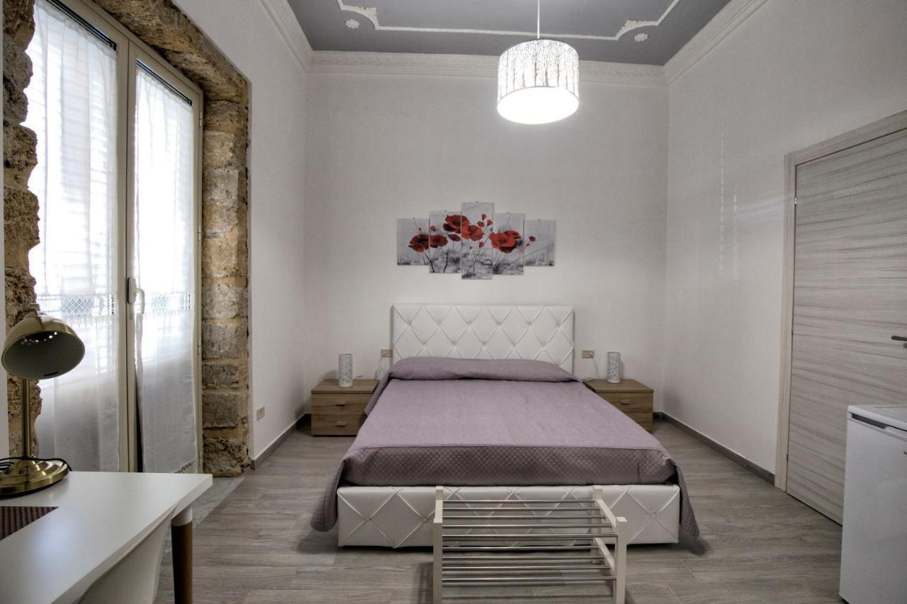 Garden House: Apartments And Rooms For Holidays Palermo Bagian luar foto