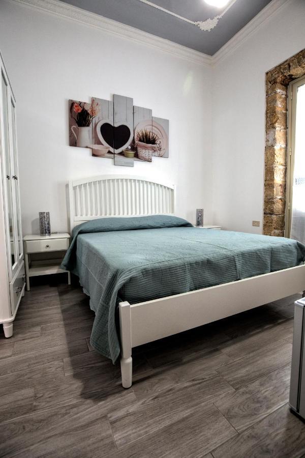 Garden House: Apartments And Rooms For Holidays Palermo Bagian luar foto