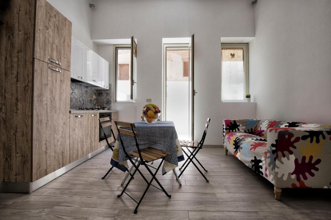 Garden House: Apartments And Rooms For Holidays Palermo Bagian luar foto