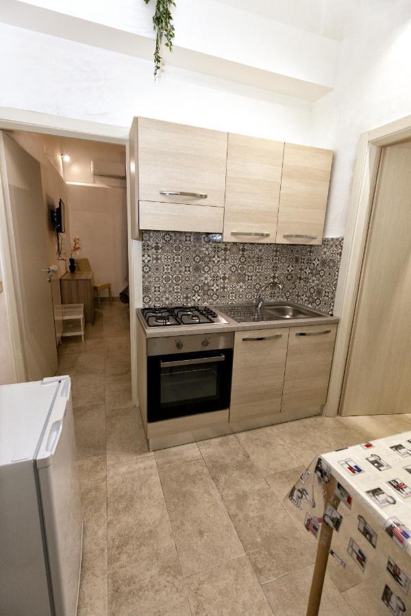 Garden House: Apartments And Rooms For Holidays Palermo Bagian luar foto