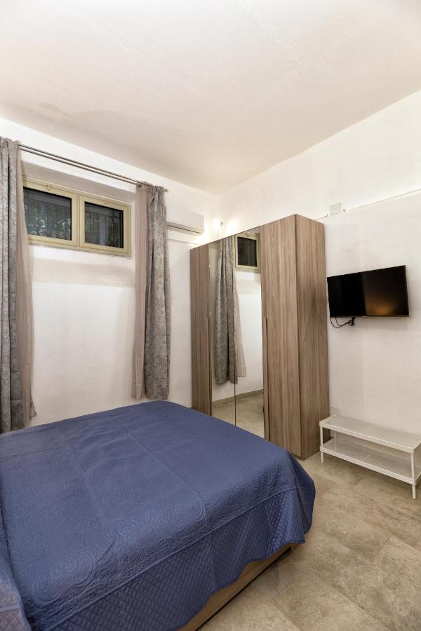 Garden House: Apartments And Rooms For Holidays Palermo Bagian luar foto